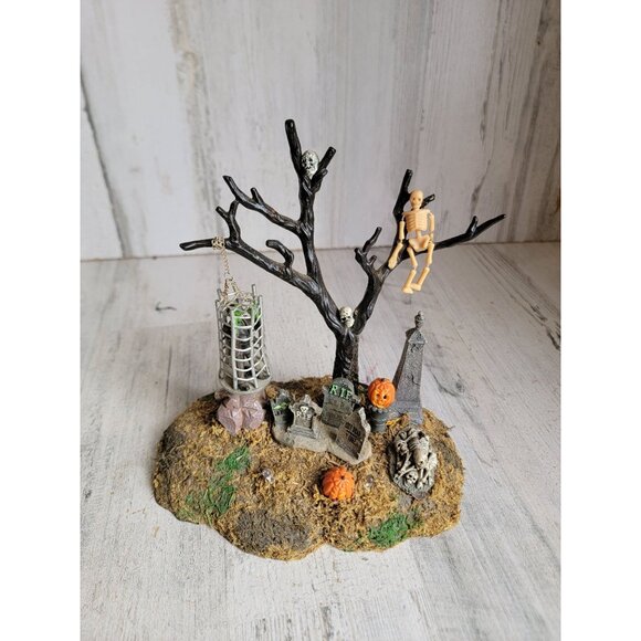 Lemax AS IS spooky town caged monster Halloween accessory decor - Picture 1 of 8
